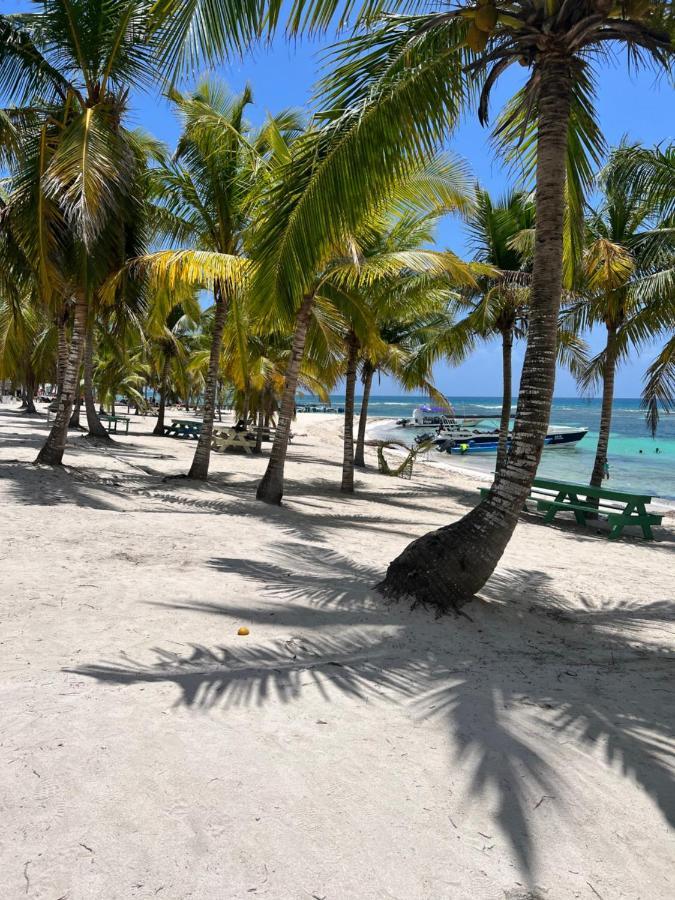 Casa Rosada Beach Front Mano Juan Kültér fotó