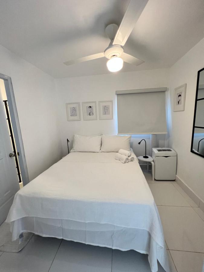 Casa Rosada Beach Front Mano Juan Kültér fotó